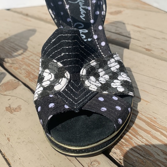 Polka dot pumps IRREGULAR CHOICE black white 36.5 - Picture 5 of 12